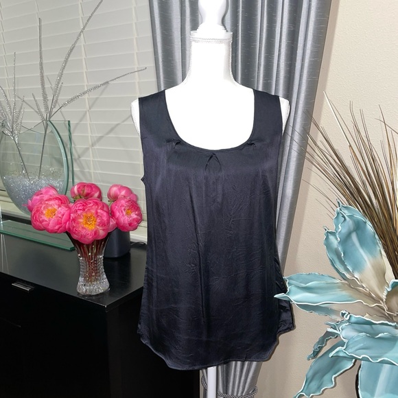 GNW silk black sleeveless blouse - Picture 4 of 10